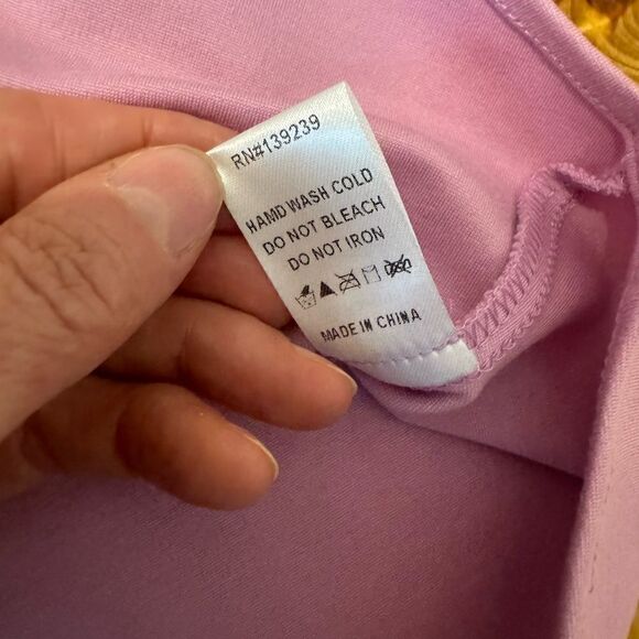 Tuckernuck Lilac Purple Off Shoulder Blouse Women’s SIZE SMALL - Picture 9 of 10